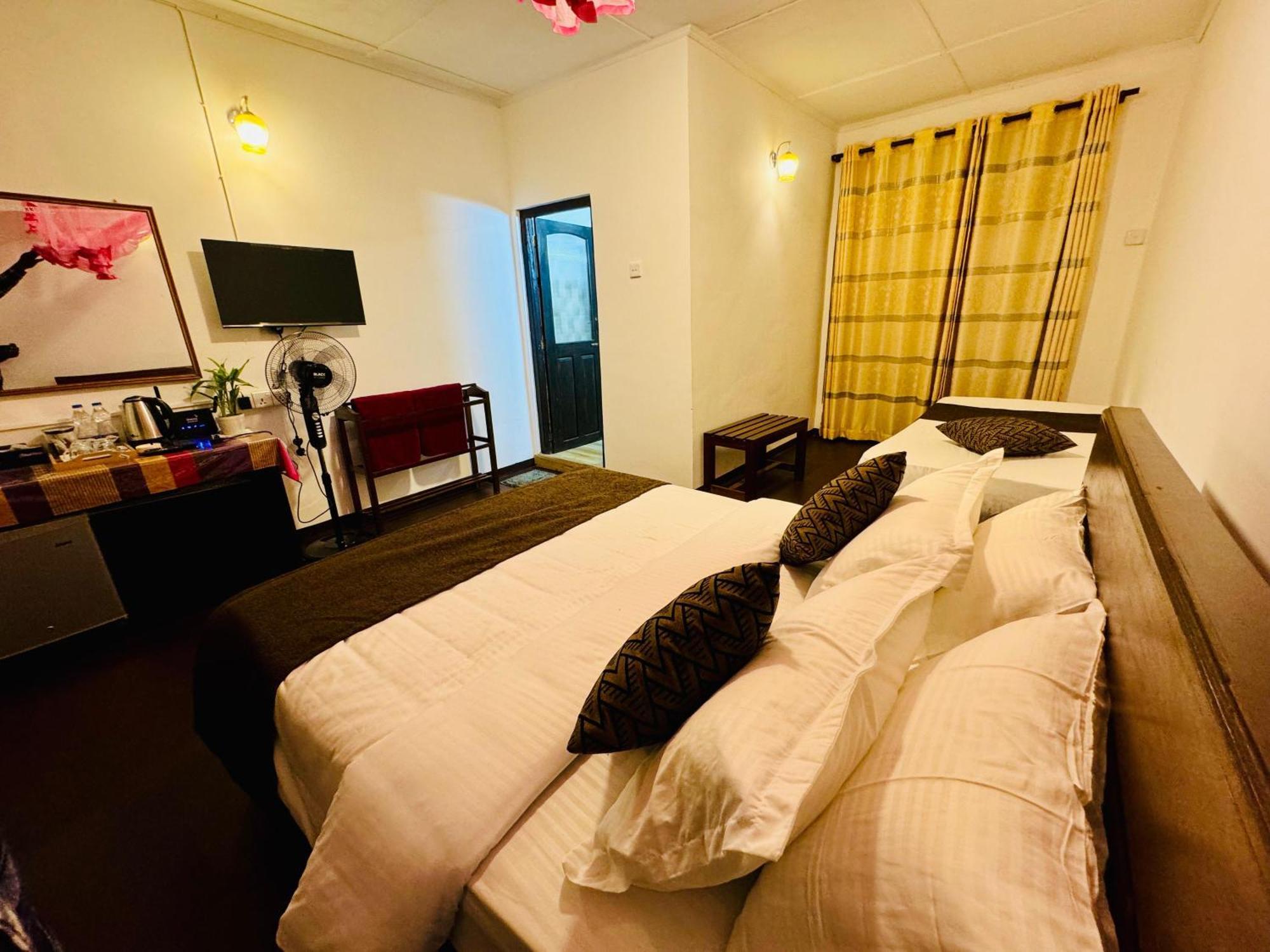 Hotel Rock Grand View Ella Esterno foto