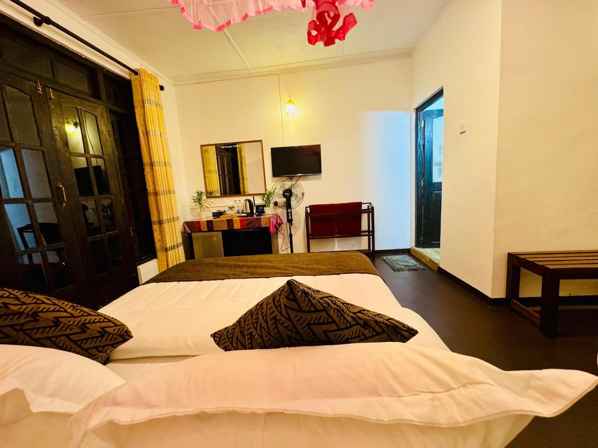 Hotel Rock Grand View Ella Esterno foto